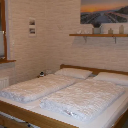 Fuer 2 Personen 3 Ca 70 Qm In Jade-sehestedt, Nordseekueste Deutschland Butjadingen * Sehestedt (Lower-Saxony)
